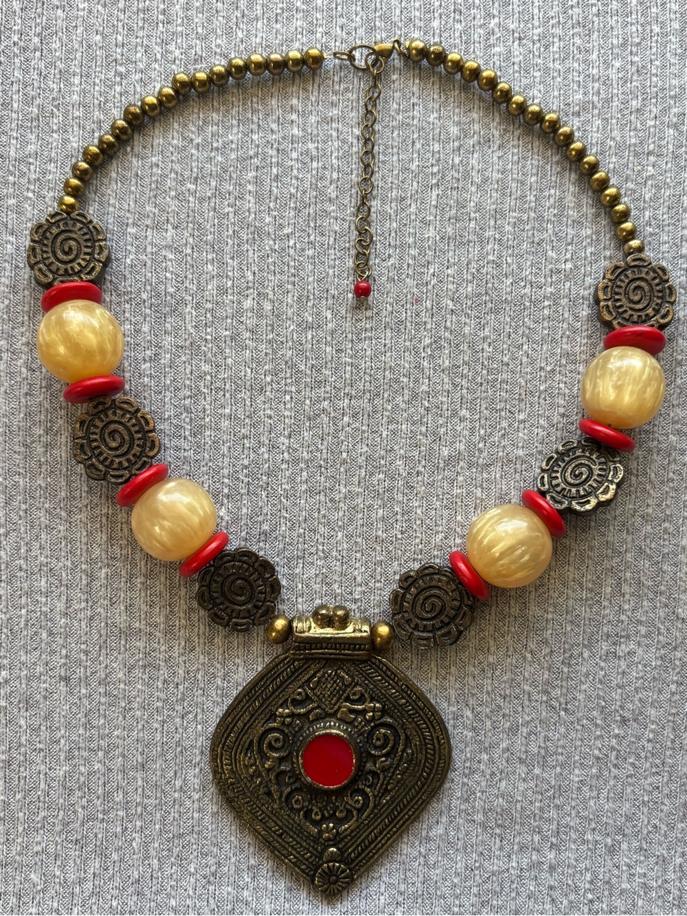 Vintage bronze tone chunky statement necklace center w red center pendant